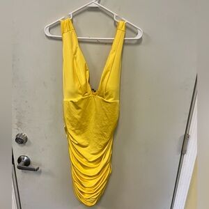 NWT Fashion Nova yellow dress size XL